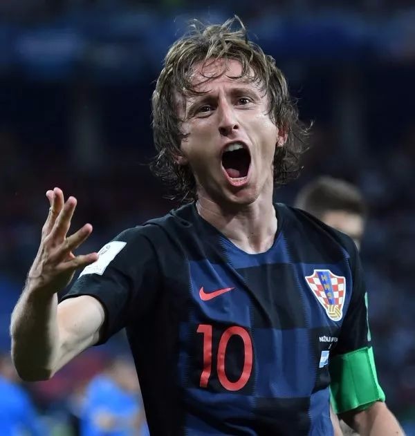 综合体育新闻滚动更新 赛程赛果数据同步呈现